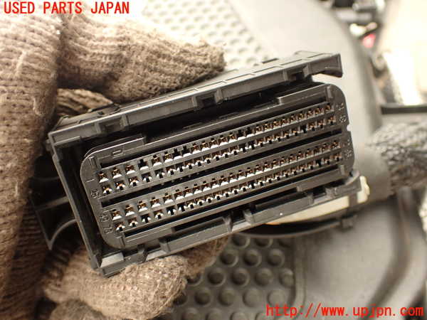 2UPJ-33002010]ベンツ CLS350(218359)(218)エンジン 276 中古_m0003.jpg