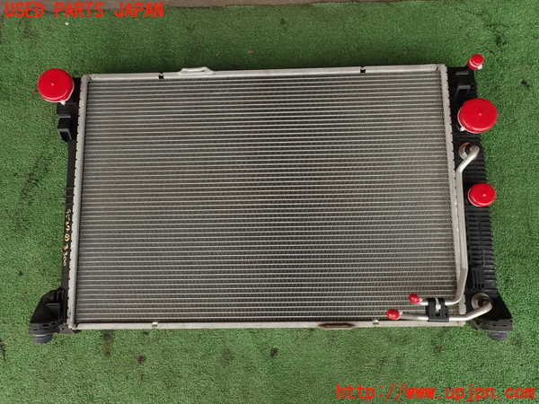 2UPJ-33002321]ベンツ CLS350(218359)(218)ラジエーター1 中古_m0001.jpg