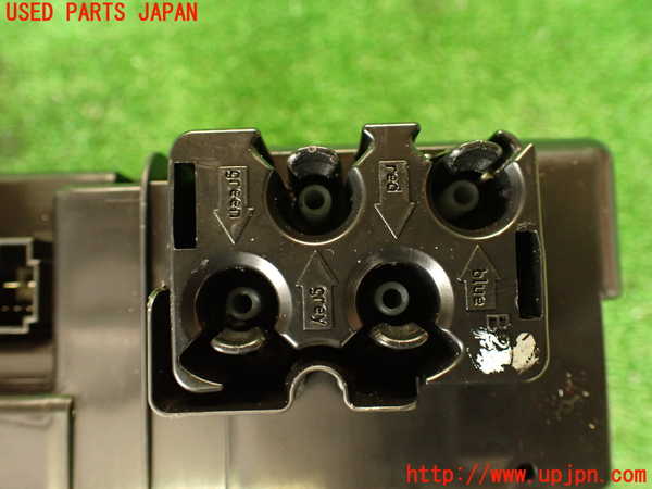 2UPJ-33005535]ベンツ CLS350(218359)(218)エアサスポンプ 中古_m0003.jpg