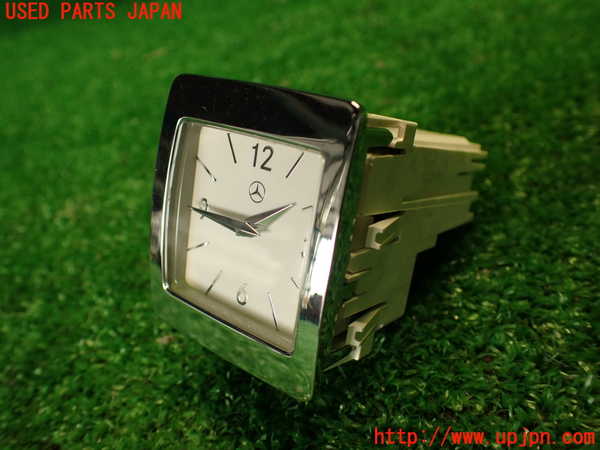 2UPJ-33007850]ベンツ CLS350(218359)(218)時計 中古_m0001.jpg