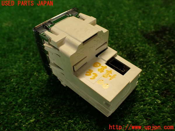 2UPJ-33007850]ベンツ CLS350(218359)(218)時計 中古_m0002.jpg