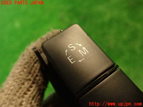 2UPJ-33006310]ベンツ CLS350(218359)(218)スイッチ5 (走行モード切替) 中古_m0002.jpg