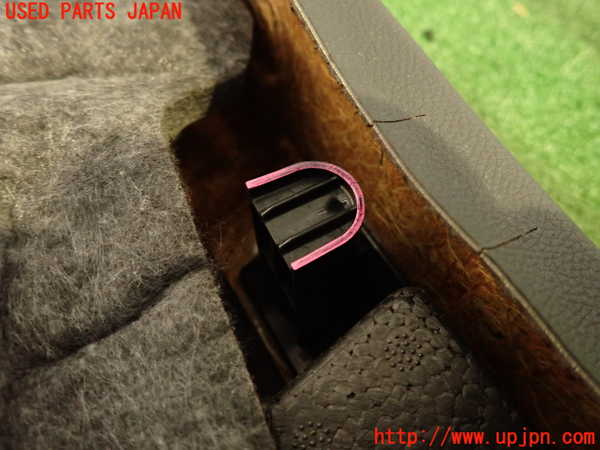 2UPJ-33001264]ベンツ CLS350(218359)(218)左前ドア内張り 中古_m0005.jpg