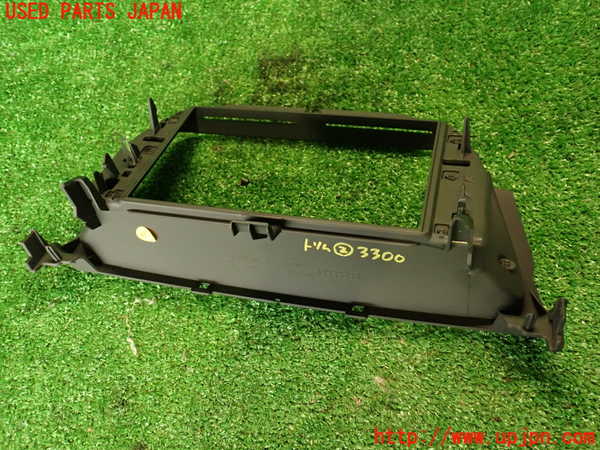 2UPJ-33007692]ベンツ CLS350(218359)(218)内装トリム類2 中古_m0003.jpg