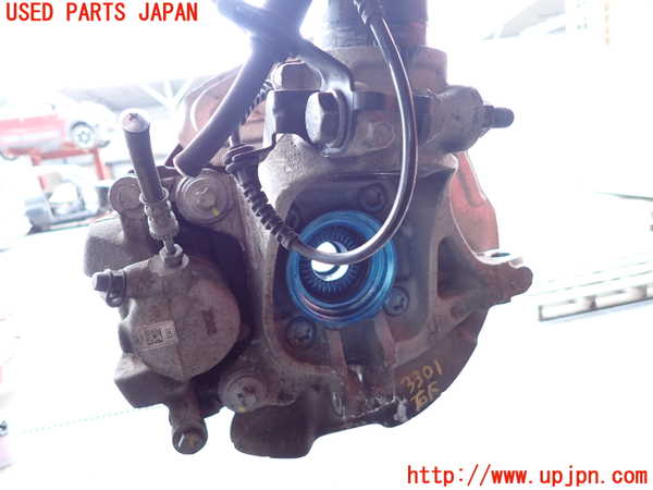 2UPJ-33014290]BMW ミニ(MINI)クーパー F56(XR15M)右フロントナックルハブ 中古_m0002.jpg
