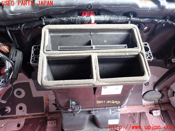 2UPJ-33016081]BMW ミニ(MINI)クーパー F56(XR15M)エバポレーター1 中古_m0002.jpg