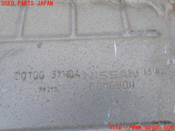 1UPJ-33022671]NV350 キャラバン バン(VW2E26)リアマフラー1 中古_m0003.jpg