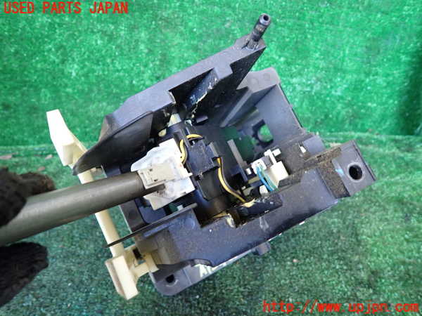 1UPJ-33027555]NV350 キャラバン バン(VW2E26)ATシフトレバー 中古_m0002.jpg