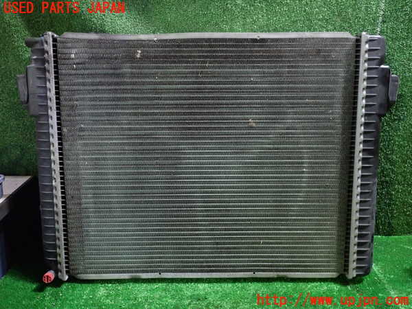 1UPJ-33042321]ベンツ 500SL(不明)ラジエーター1 中古_m0004.jpg