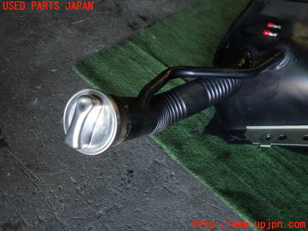 5UPJ-33042500]ベンツ 500SL(不明)燃料タンク 中古_m0002.jpg
