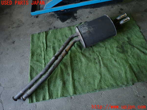 1UPJ-33042671]ベンツ 500SL(不明)リアマフラー1 中古_m0003.jpg