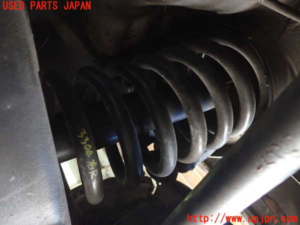 1UPJ-33045100]ベンツ 500SL(不明)右リアスプリング 中古_m0001.jpg