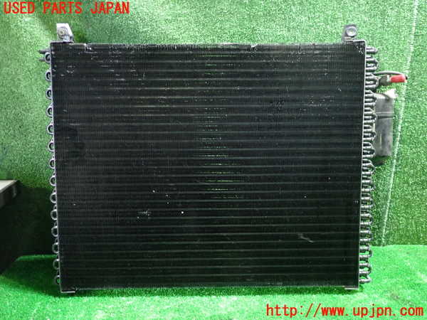 5UPJ-33046031]ベンツ 500SL(不明)エアコンコンデンサー1 中古_m0003.jpg