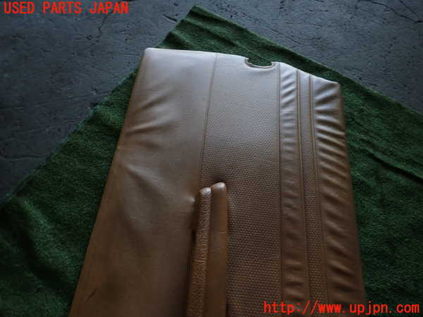5UPJ-33041264]ベンツ 500SL(不明)左ドア内張り 中古_m0003.jpg