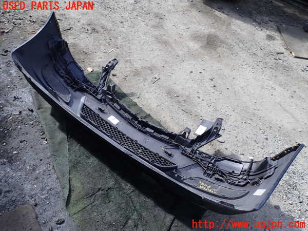 1UPJ-33061010]ベンツ V350 W639(639350C)フロントバンパー 中古_m0005.jpg