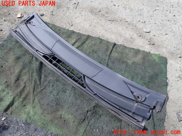 1UPJ-33061190]ベンツ V350 W639(639350C)カウルトップ 中古_m0001.jpg