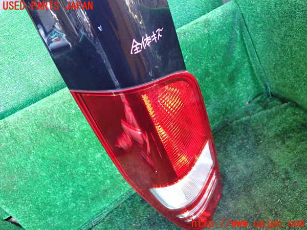 1UPJ-33061536]ベンツ V350 W639(639350C)左テールランプ 中古_m0002.jpg