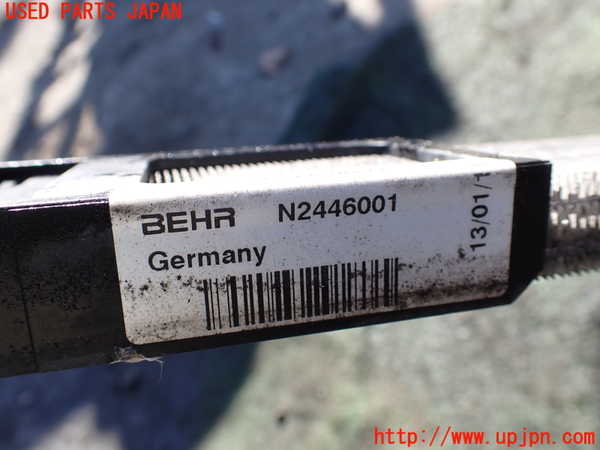 1UPJ-33062481]ベンツ V350 W639(639350C)オイルクーラー1 中古_m0003.jpg