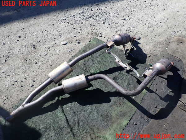 1UPJ-33062661]ベンツ V350 W639(639350C)触媒1 中古_m0001.jpg