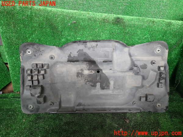 5UPJ-33061721]ベンツ V350 W639(639350C)アンダーカバー1 中古_m0002.jpg