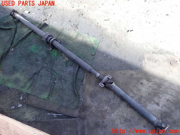 5UPJ-33063410]ベンツ V350 W639(639350C)リアプロペラシャフト 中古_m0001.jpg
