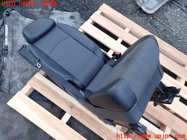 1UPJ-33067265]ベンツ V350 W639(639350C)左3列目シート 中古_m0001.jpg