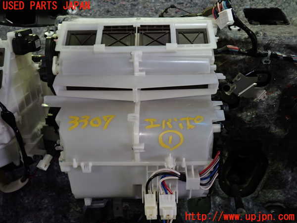 1UPJ-33076081]デリカD：5(CV1W)エバポレーター1 中古_m0002.jpg