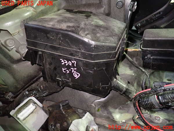 5UPJ-33076742]デリカD：5(CV1W)ヒューズボックス2 中古_m0001.jpg
