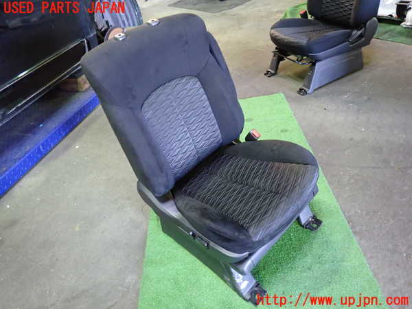 1UPJ-33077035]デリカD：5(CV1W)運転席シート 中古_m0001.jpg