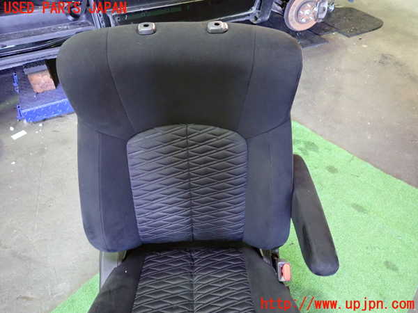 1UPJ-33077035]デリカD：5(CV1W)運転席シート 中古_m0002.jpg