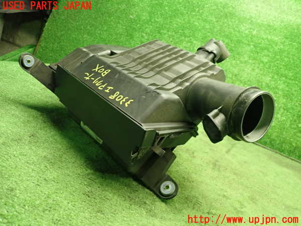 5UPJ-33082560]ポルシェ・ボクスター(98624)エアクリーナーボックス 中古_m0004.jpg