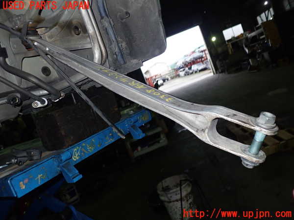 1UPJ-33085325]ポルシェ・ボクスター(98624)右リアテンションロッド 中古_m0002.jpg