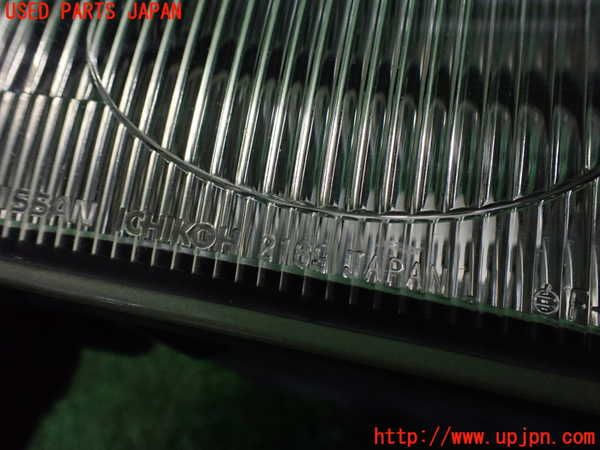 2UPJ-33091182]グロリア Y33型(HY33)左フォグ 中古_m0003.jpg