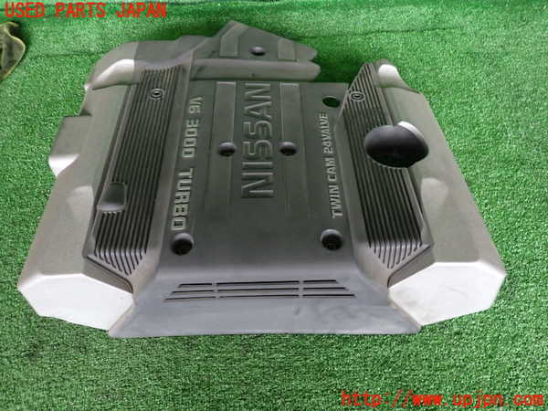 2UPJ-33092160]グロリア Y33型(HY33)エンジンアッパーカバー 中古_m0001.jpg