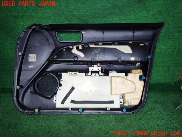 2UPJ-33091264]グロリア Y33型(HY33)左前ドア内張り 中古_m0003.jpg