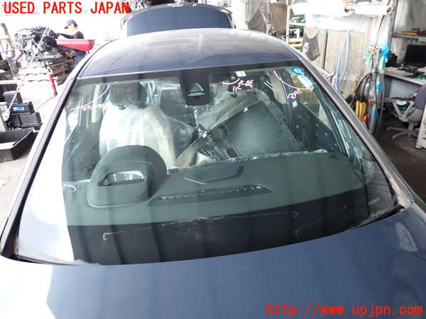 2UPJ-33101195]BMW 218d アクティブツアラー F45(2C20)フロントガラス 中古 CARLEX M45L1 43R-000168_m0001.jpg