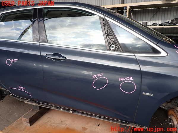 2UPJ-33101230]BMW 218d アクティブツアラー F45(2C20)右前ドア 中古 FUYAO M540 43R-001735_m0001.jpg