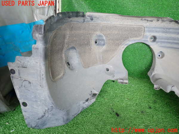 2UPJ-33101090]BMW 218d アクティブツアラー F45(2C20)右前フェンダーライナー 中古_m0005.jpg