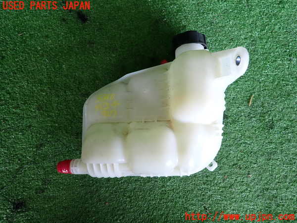 2UPJ-33102410]BMW 218d アクティブツアラー F45(2C20)ラジエータータンク 中古_m0002.jpg