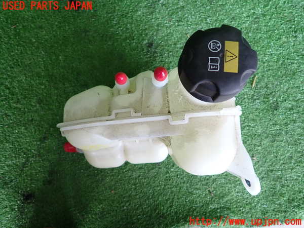 2UPJ-33102410]BMW 218d アクティブツアラー F45(2C20)ラジエータータンク 中古_m0003.jpg