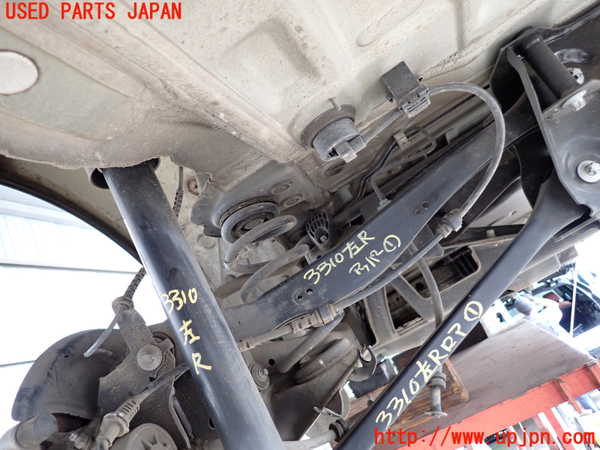 2UPJ-33105156]BMW 218d アクティブツアラー F45(2C20)左リアアッパーアーム1 中古_m0001.jpg