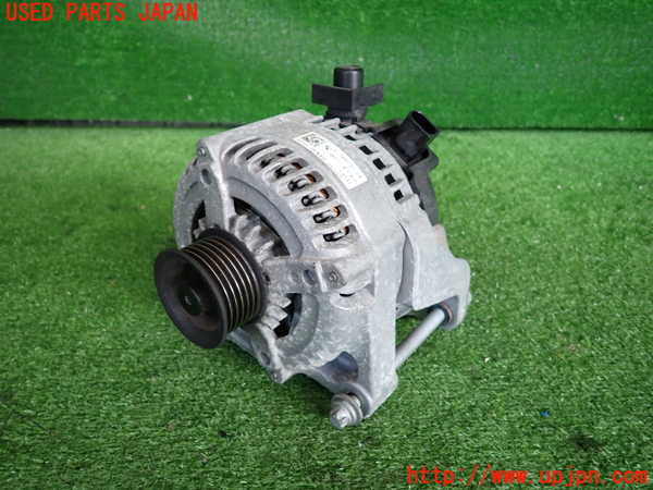 2UPJ-33106015]BMW 218d アクティブツアラー F45(2C20)オルタネーター(ダイナモ) 中古_m0001.jpg