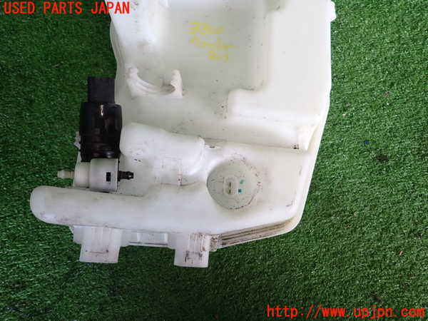 2UPJ-33106791]BMW 218d アクティブツアラー F45(2C20)ウォッシャータンク1 中古_m0003.jpg