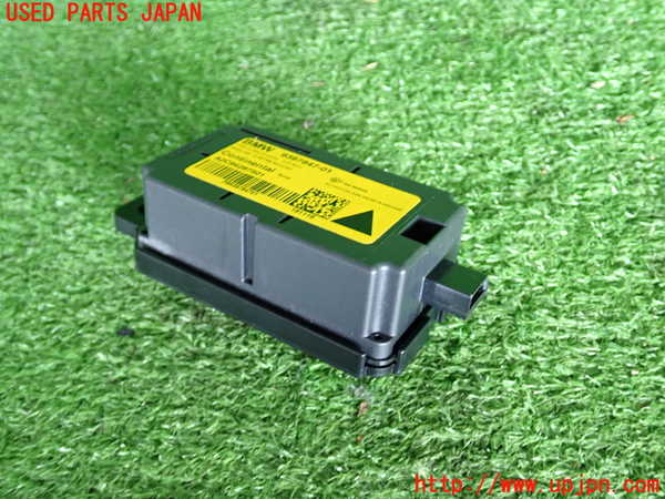 2UPJ-33106152]BMW 218d アクティブツアラー F45(2C20)コンピューター7 中古 9397847_m0001.jpg