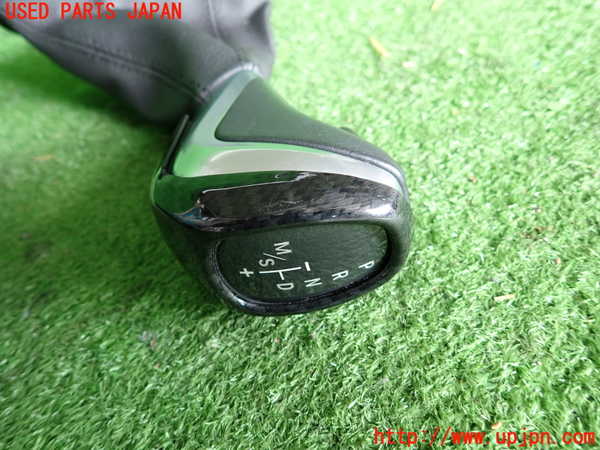 2UPJ-33107570]BMW 218d アクティブツアラー F45(2C20)シフトノブ 中古_m0003.jpg