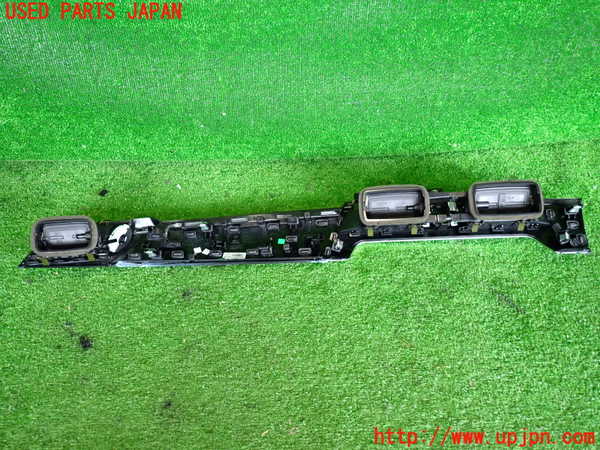 2UPJ-33107527]BMW 218d アクティブツアラー F45(2C20)エアコン吹き出し口2 中古_m0004.jpg