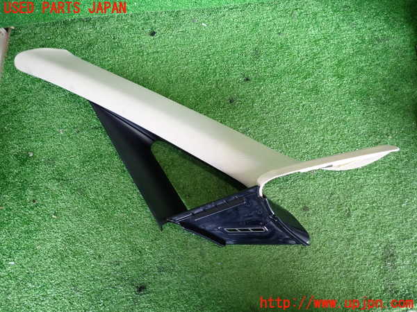 2UPJ-33107660]BMW 218d アクティブツアラー F45(2C20)左フロントピラートリム 中古_m0001.jpg