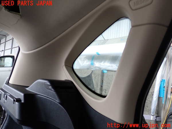 2UPJ-33107680]BMW 218d アクティブツアラー F45(2C20)左リアピラートリム 中古_m0003.jpg