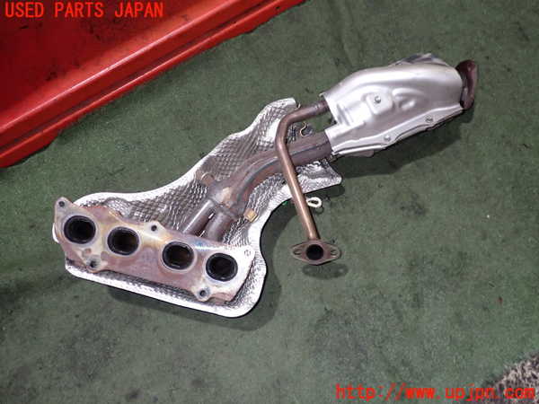 2UPJ-33112041]レクサス・GS300h(AWL10)エキマニ1 (触媒 マニバーター) 中古_m0002.jpg
