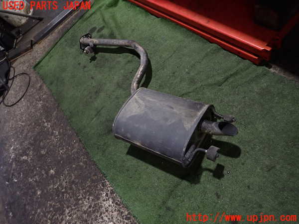 2UPJ-33112671]レクサス・GS300h(AWL10)リアマフラー1 中古_m0002.jpg